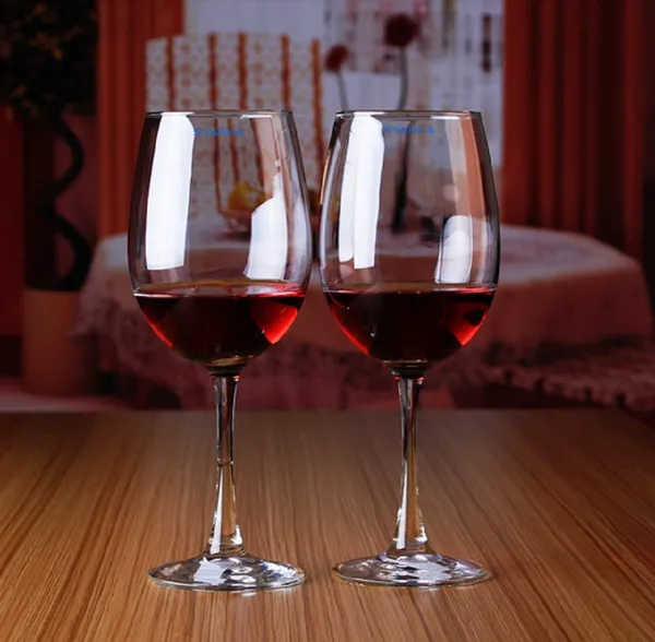 Set_of_2_Italian_Premium_Wine_Glasses_for_Red_and_White_Wine_|_Stylish_and_Attractive_Crystal_Design_Glasses