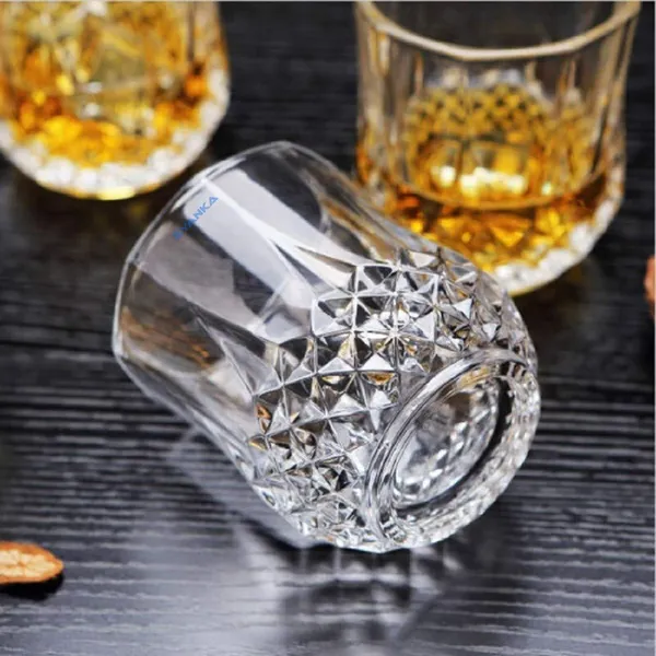 Set_of_2_Italian_Premium_Whiskey_Glasses_for_Drinks_|_Stylish_and_Attractive_Crystal_Design_Glasses