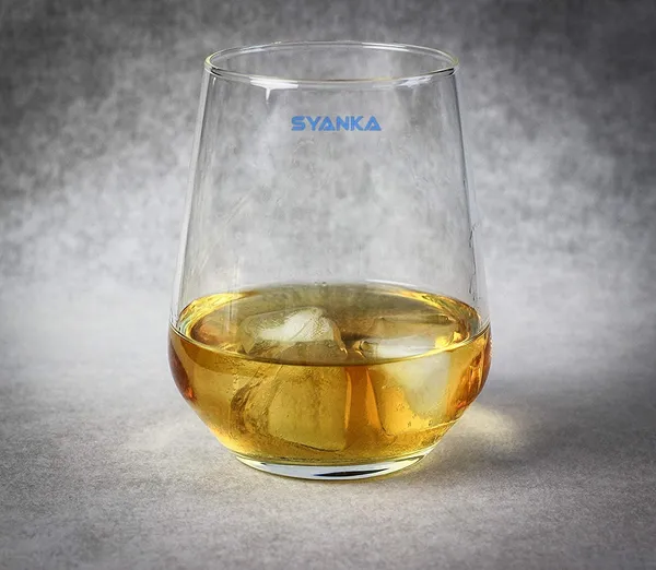 Set_of_2_Italian_Premium_Whiskey_Glasses_for_Drinks_|_Stylish_and_Attractive_Crystal_Design_Glasses
