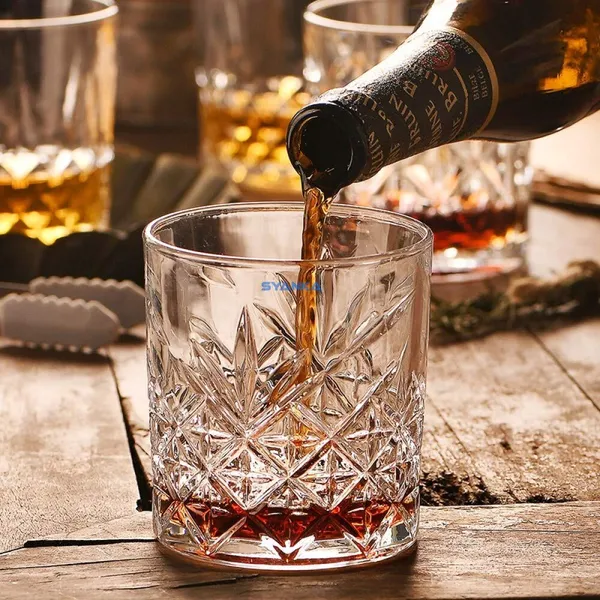 Set_of_2_Italian_Premium_Whiskey_Glasses_for_Drinks_|_Stylish_and_Attractive_Crystal_Design_Glasses