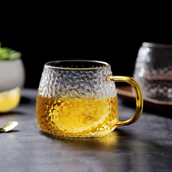 Set_of_2_Italian_Premium_Tea_Cups_for_Coffee_and_Tea_|_Stylish_and_Attractive_Crystal_Design_Glasses