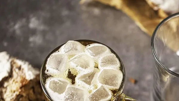 Set_of_3_Italian_Premium_Glass_Beer_Mug_|_Stylish_and_Attractive_Crystal_Design_Glasses