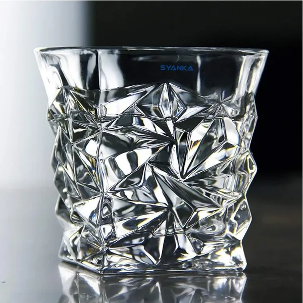 Set_of_4_Italian_Premium_Whiskey_Glasses_for_Drinks_|_Stylish_and_Attractive_Crystal_Design_Glasses