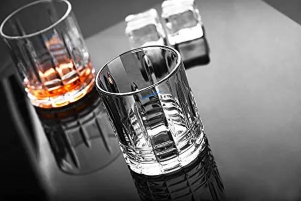 Set_of_4_Italian_Premium_Whiskey_Glasses_for_Drinks_|_Stylish_and_Attractive_Crystal_Design_Glasses
