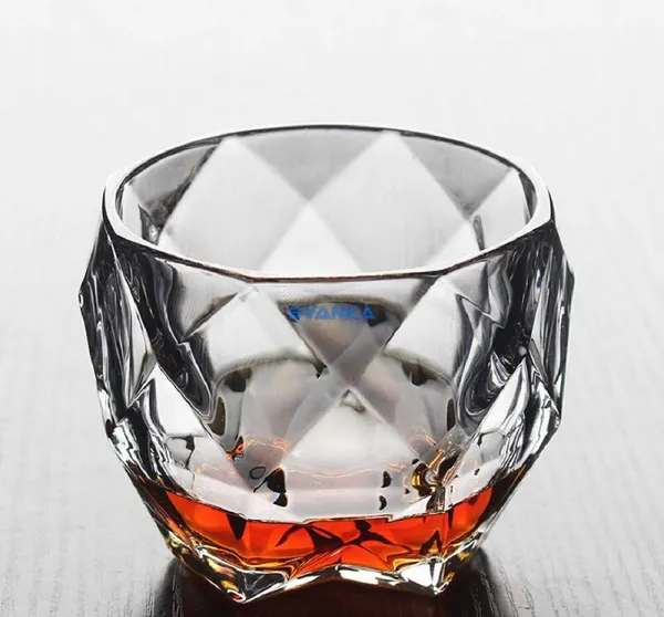Set_of_4_Italian_Premium_Whiskey_Glasses_for_Drinks_|_Stylish_and_Attractive_Crystal_Design_Glasses