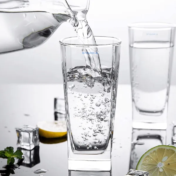 Set_of_4_Italian_Premium_Glasses_for_Juices_and_Water_|_Stylish_and_Attractive_Crystal_Design_Glasses
