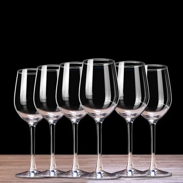 Set_of_4_Italian_Premium_Wine_Glasses_for_Red_and_White_Wine_|_Stylish_and_Attractive_Crystal_Design_Glasses
