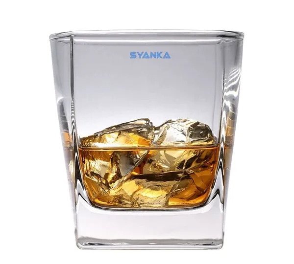 Set_of_4_Italian_Premium_Whiskey_Glasses_for_Drinks_|_Stylish_and_Attractive_Crystal_Design_Glasses