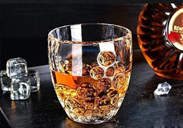 Set_of_4_Italian_Premium_Whiskey_Glasses_for_Drinks_|_Stylish_and_Attractive_Crystal_Design_Glasses
