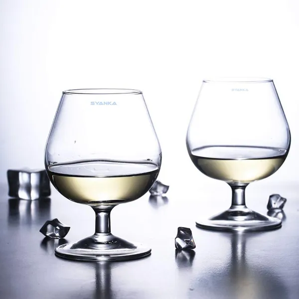 Set_of_6_Italian_Premium_Wine_Glasses_for_Red_and_White_Wine_|_Stylish_and_Attractive_Crystal_Design_Glasses
