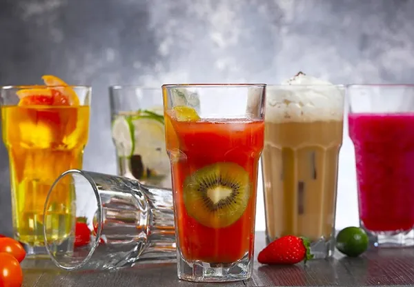 Set_of_6_Italian_Premium_Glasses_for_Juices_and_Water_|_Stylish_and_Attractive_Crystal_Design_Glasses