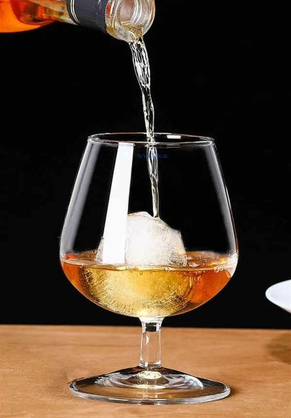 Set_of_6_Italian_Premium_Wine_Glasses_for_Red_and_White_Wine_|_Stylish_and_Attractive_Crystal_Design_Glasses