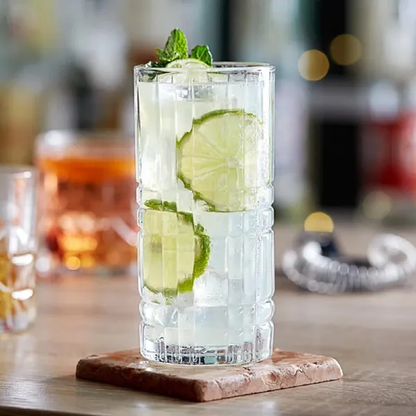 Set_of_6_Italian_Premium_Glasses_for_Juices_and_Water_|_Stylish_and_Attractive_Crystal_Design_Glasses