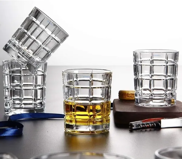 Set_of_6_Italian_Premium_Whiskey_Glasses_for_Drinks_|_Stylish_and_Attractive_Crystal_Design_Glasses