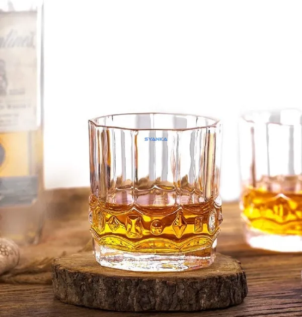 Set_of_6_Italian_Premium_Whiskey_Glasses_for_Drinks_|_Stylish_and_Attractive_Crystal_Design_Glasses