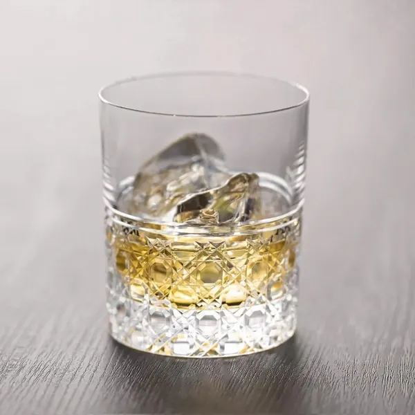 Set_of_6_Italian_Premium_Whiskey_Glasses_for_Drinks_|_Stylish_and_Attractive_Crystal_Design_Glasses