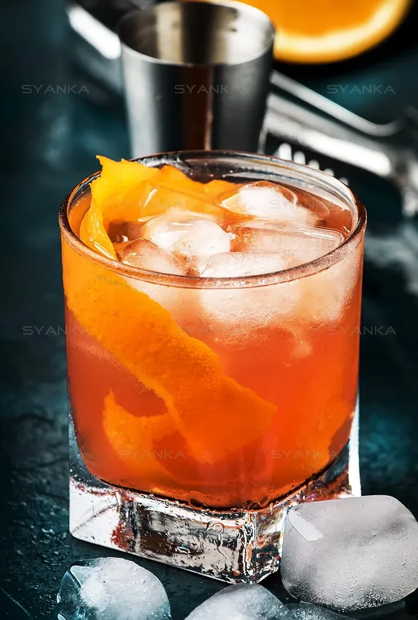 Set_of_6_Italian_Premium_Glasses_for_Juices_and_Water_|_Stylish_and_Attractive_Crystal_Design_Glasses