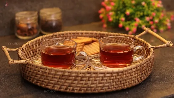 Set_of_6_Italian_Premium_Tea_Cups_for_Coffee_and_Tea_|_Stylish_and_Attractive_Crystal_Design_Glasses