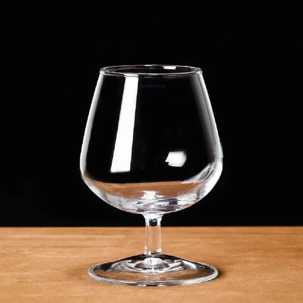 Set_of_8_Italian_Premium_Wine_Glasses_for_Red_and_White_Wine_|_Stylish_and_Attractive_Crystal_Design_Glasses