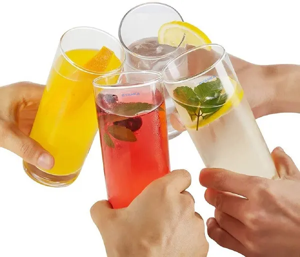 Set_of_8_Italian_Premium_Glasses_for_Juices_and_Water_|_Stylish_and_Attractive_Crystal_Design_Glasses