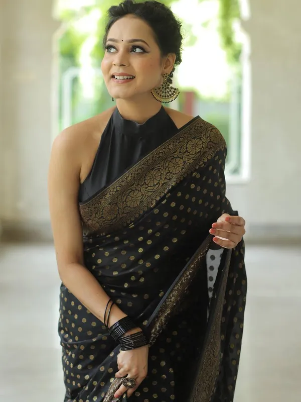 Trending_Black_Soft_Lichi_Silk_Saree_with_Rich_Pallu_&_Jacquard_Work_|_Latest_Pattu_Party_Wear_Sadi_with_Blouse_Piece