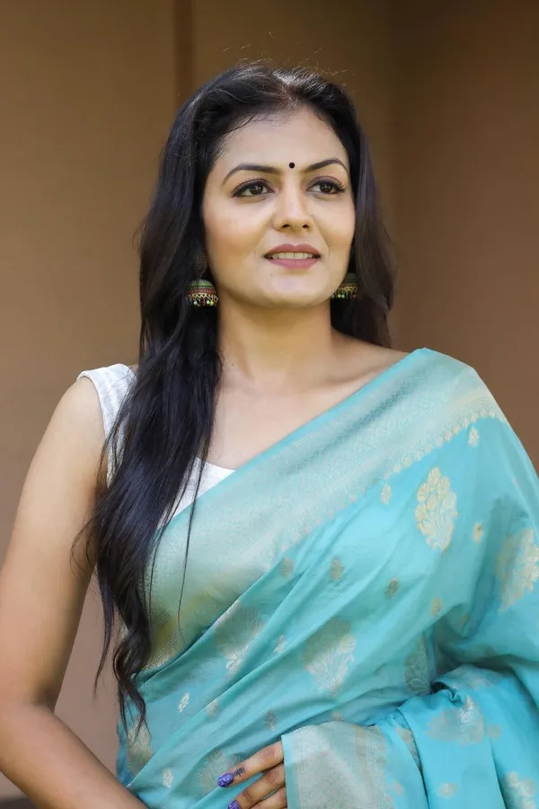 Cyan_Green_Banarasi_Saree_New_Collection_with_Rich_Pallu_&_Jacquard_|_Stylish_Party_Wear_Sadi_with_Blouse_Piece_|_Soft_Lichi_Silk_Saree