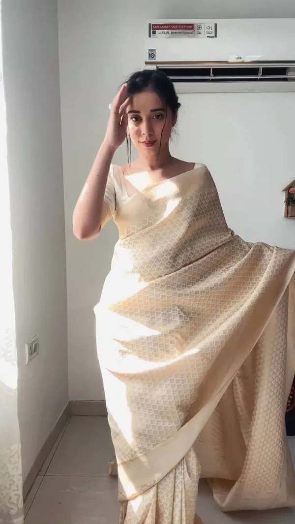 Beige_Banarasi_Ready_to_Wear_Lichi_Silk_Saree_|_Premium_Party_Wear_Saree_with_Blouse_Piece_|_Trendy_Wedding_&_Festive_Soft_Silk_Sadi_Collection