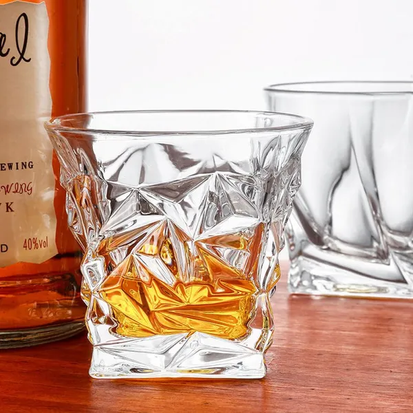 Set_of_6_Italian_Premium_Whiskey_Glasses_for_Drinks_|_Stylish_and_Diamond_Crystal_Design_Glasses
