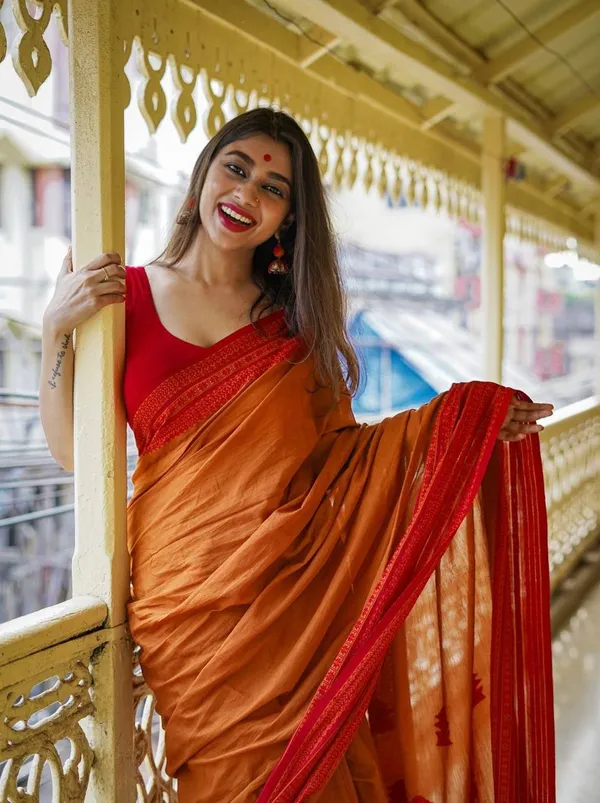Rust_Red_Saree_New_Collection_�_Latest_Design_Kanjeevaram_Saree_with_Rich_Pallu_and_Contrast_Blouse_|_Traditional_Partywear_Sadi_for_Wedding_&_Festive_|_Soft_Lilan_Slab_Material