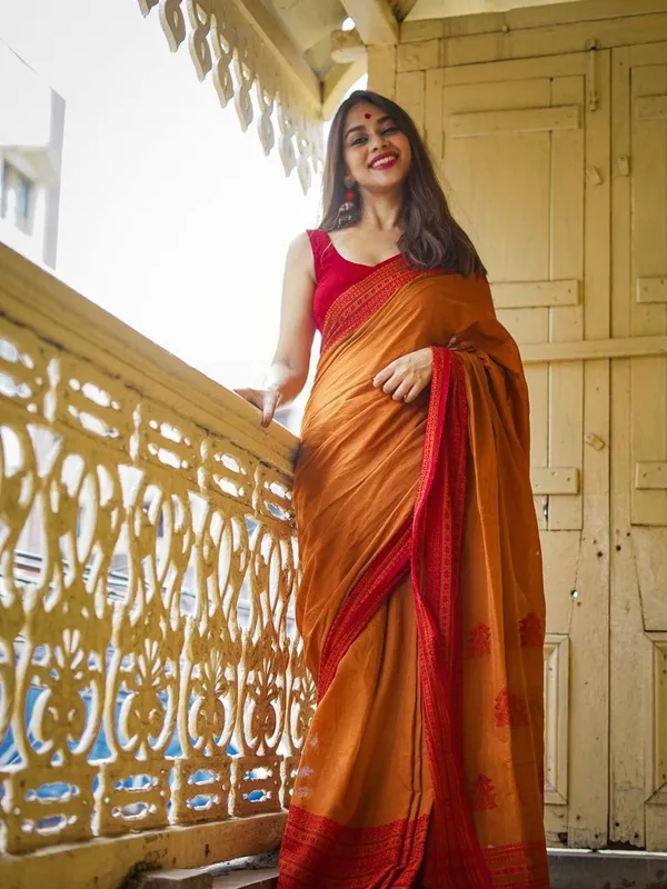Rust_Red_Saree_New_Collection_�_Latest_Design_Kanjeevaram_Saree_with_Rich_Pallu_and_Contrast_Blouse_|_Traditional_Partywear_Sadi_for_Wedding_&_Festive_|_Soft_Lilan_Slab_Material