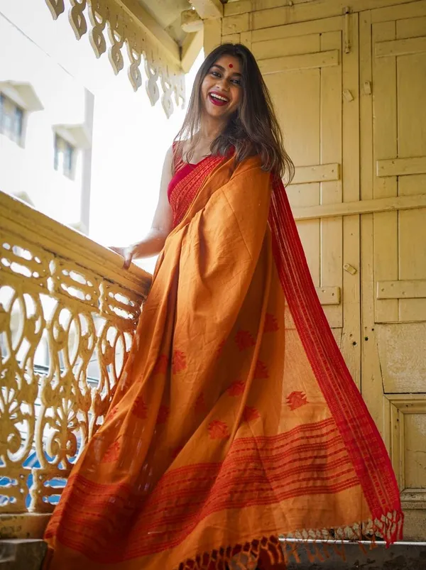 Rust_Red_Saree_New_Collection_�_Latest_Design_Kanjeevaram_Saree_with_Rich_Pallu_and_Contrast_Blouse_|_Traditional_Partywear_Sadi_for_Wedding_&_Festive_|_Soft_Lilan_Slab_Material