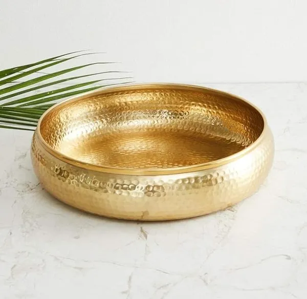 Golden_Flower_Decorative_Urli_Bowl_For_Home_|_Handcrafted_Bowl_For_Floating_Flowers