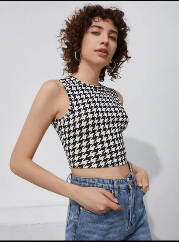 White_Lycra_Round_Neck_Top_For_Women