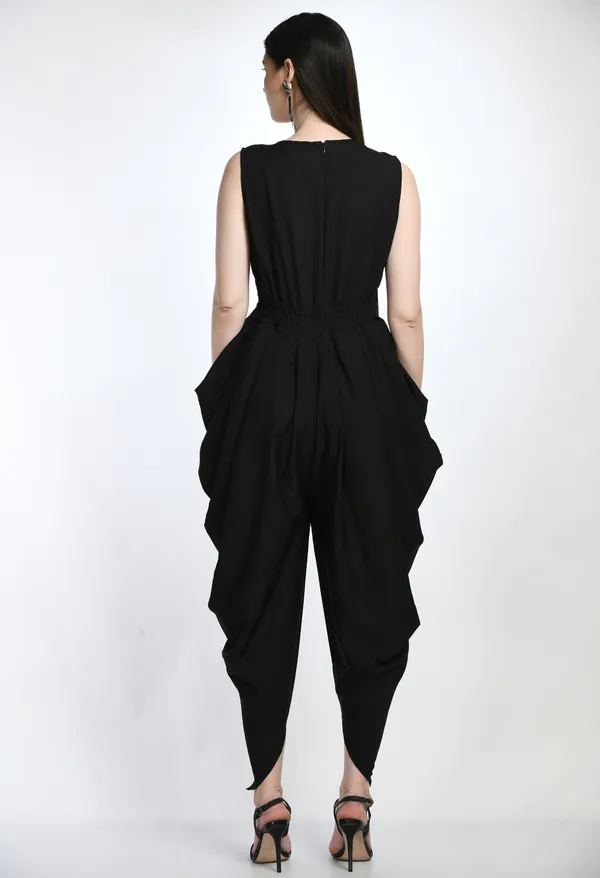 Black_Casual_Crepe_Self-Design_Sleeveless_Jumpsuit_For_Women
