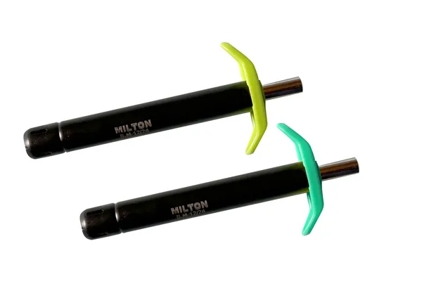 Easy_Grip_Metal_Regular_Gas_Lighters_for_Gas_Stoves,_Restaurants_&_Kitchen_Use_Gas_Stove_Lighter_(Color_-_Black)_Pack_of_2