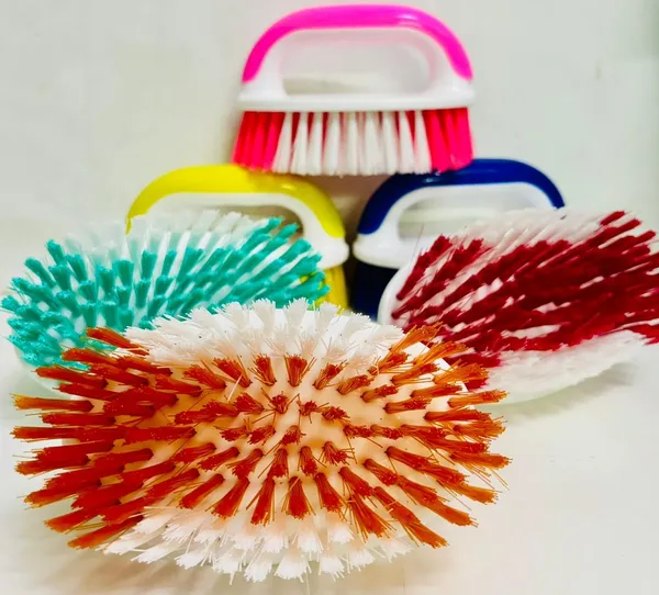 Multicolor_Cloth_Washing_Soft_Bristles_Brush_For_Cleaning_Clothes_Plastic_Wet_And_Dry_Brush_(Pack_Of_2)