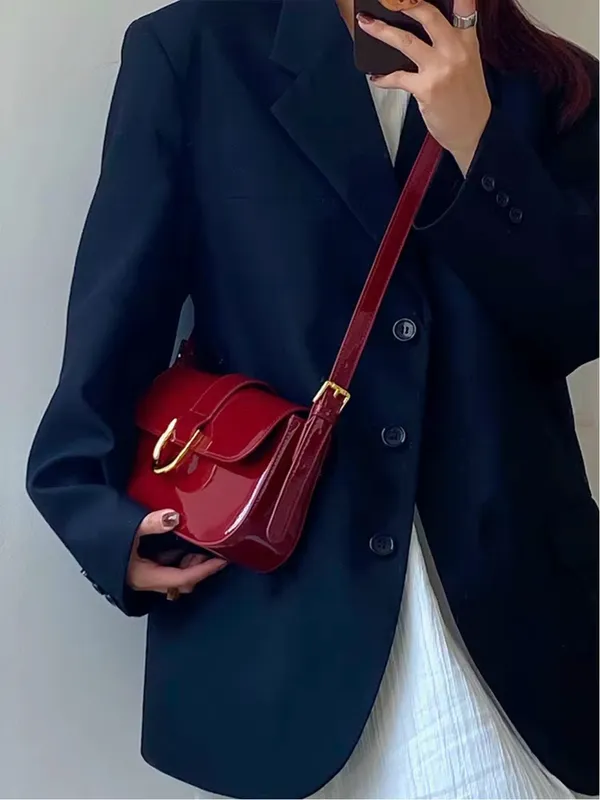 LIKE_STYLE_Glossy_Patent_Sling_Bag_for_Women