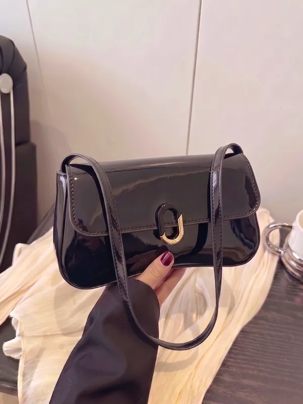 LIKE_STYLE_Patent_PU_Sling_Bag_with_Metal_Clasp