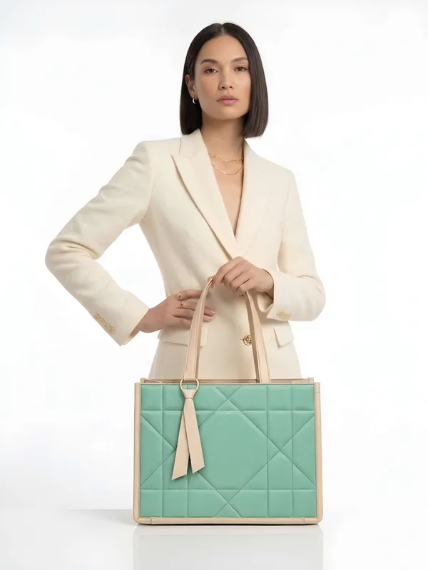 LIKE_STYLE_Women’s_Quilted_Tote_Bag_|_Geometric_Design