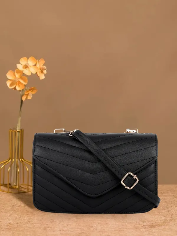 Black_PU_Leather_Closure_Flap_Sling_Bag_(_24_*_17_*_8_Cm)