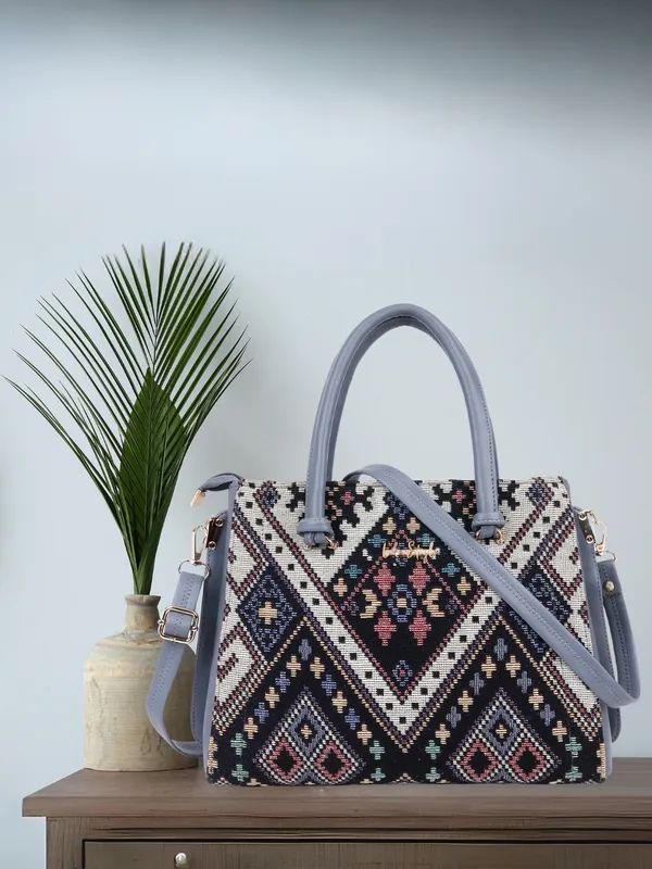 Grey_Jute_&_PU_Leather_Closure_Zip_Shoulder_Bag_(_33_*_23_*_11_Cm)