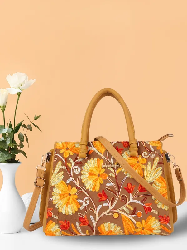 Beige_Velvet_&_PU_Leather_Closure_Zip_Shoulder_Bag_(_33_*_23_*_11_Cm)