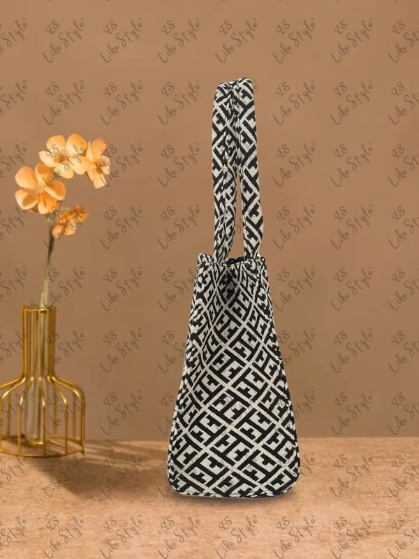 Jute_Closure_Zip_Tote_Bag_(_35_*_28_*_14_Cm)