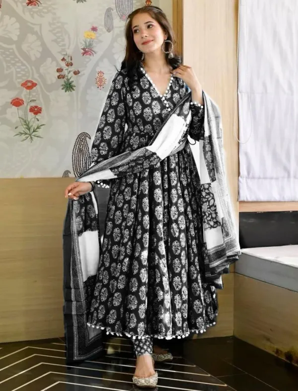 Beautiful_Full_Ghera_Anarkali_Black_Cotton_Gown_with_Pom_Pom_Border_with_full_dupatta