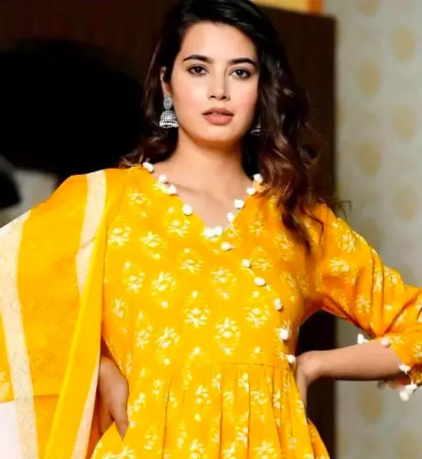 Beautiful_Full_Ghera_Anarkali_Yellow_Cotton_Gown_with_Pom_Pom_Border_with_full_dupatta
