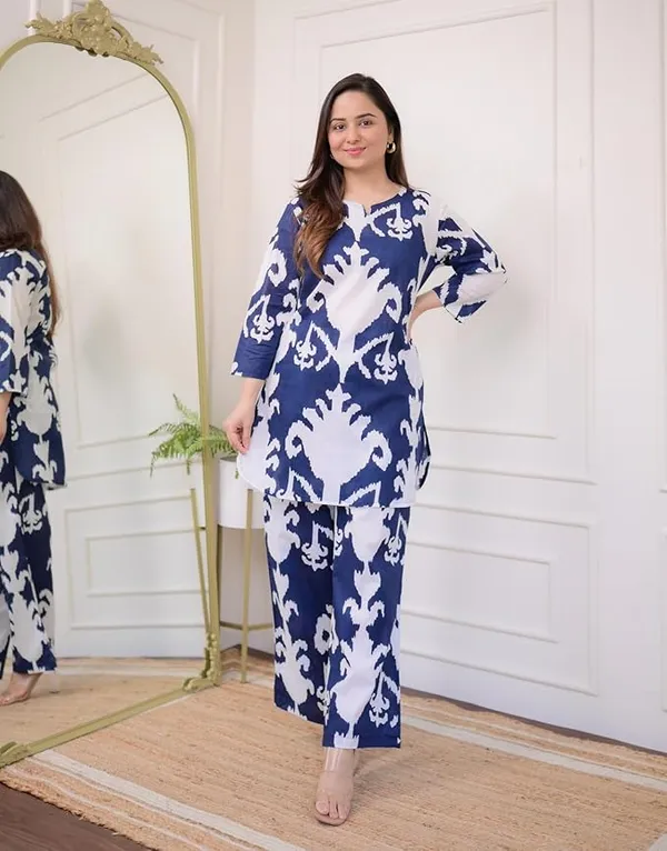 Women's_Viscose_Cotton_Blue_Floral_Printed_Kurta_and_Pant_Set_|_Co-Ord_Set_for_Women