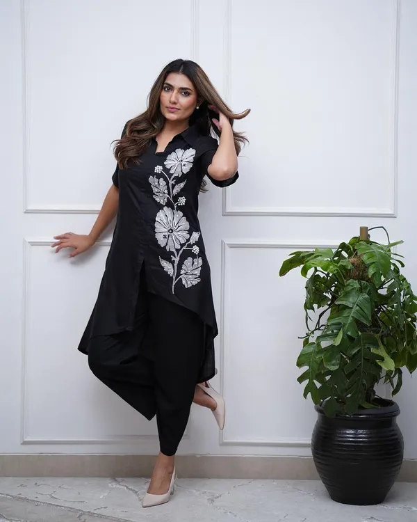 Elegant_Embroidered_Black_Cotton_Cord_set