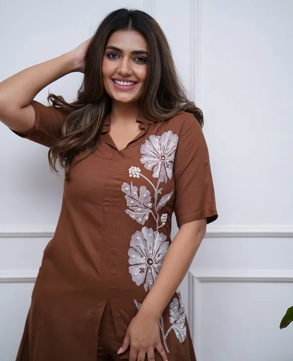 Elegant_Embroidered_Brown_Cotton_Cord_set
