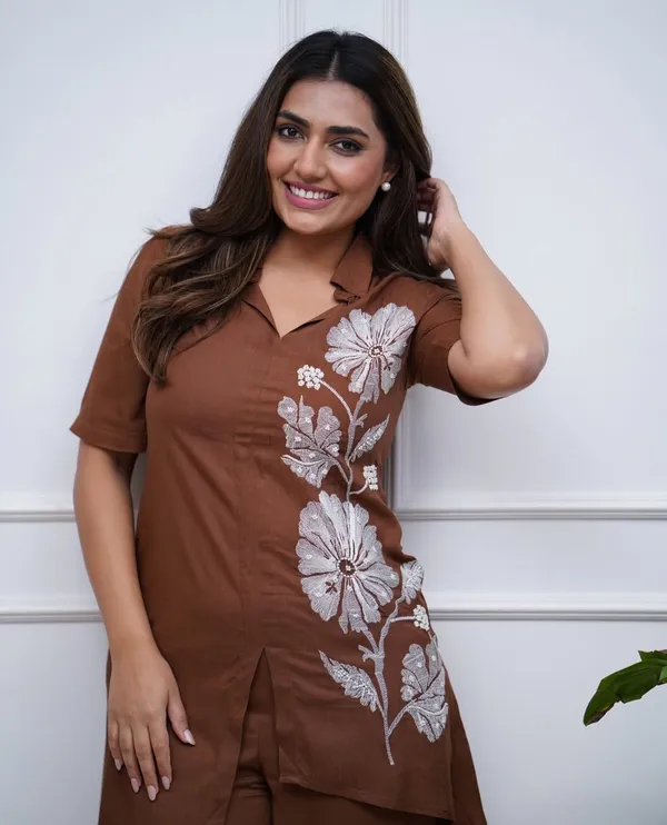 Elegant_Embroidered_Brown_Cotton_Cord_set