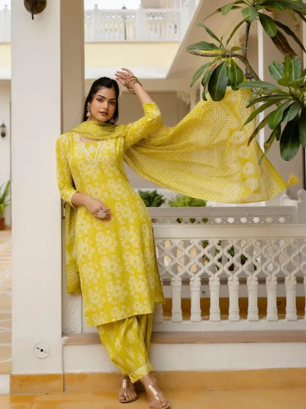 Floral_Printed_V-Neck_A-Line_Yellow_Kurta_With_Salwar_&_Dupatta